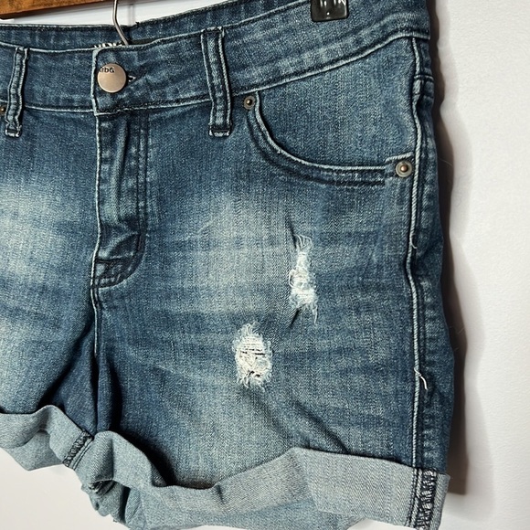 BDG SHORTIE BLUE JEAN DISTRESSED SHORTS SIZE 31 - Picture 4 of 7